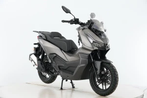 Скутер Gladiator AGV