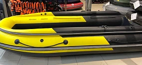 Моторная лодка Reef Triton 400 S-Max с интегрированным фальшбортом Б/У Моторная лодка Reef Triton 400 S-Max с интегрированным фальшбортом Б/У