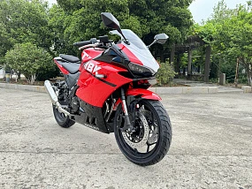 Мотоцикл TMBK Idealist 400cc